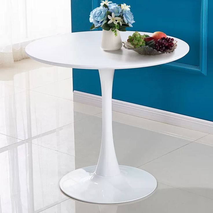 DIning table/centre table